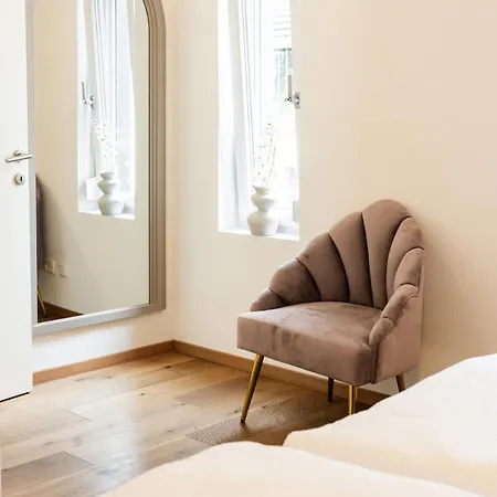 Helles Penthouse Mit Dachterrasse&bergblick Mondsee